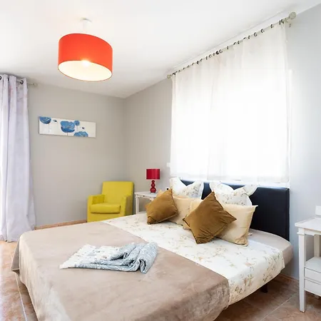 Luxurious 1,5 Kilometers From Villa