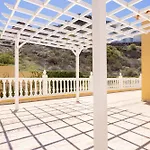 Luxurious 1,5 Kilometers From Villa Costa Adeje (Tenerife)