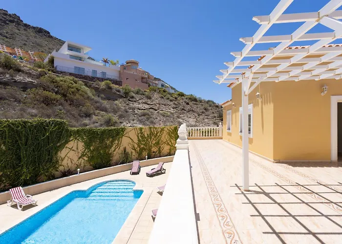 Luxurious 1,5 Kilometers From וילה *